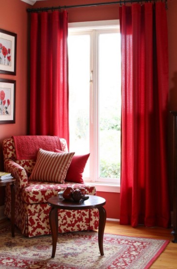  Brighten Up with a Pop of Red