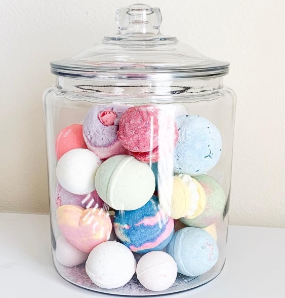 Clear Containers for Bath Bombs