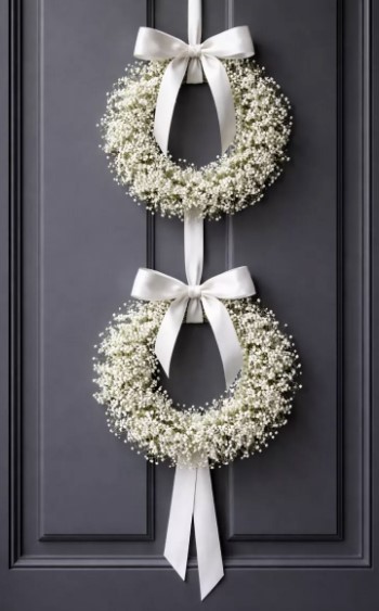 Double Wreath Display