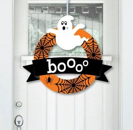 Ghostly Wreath Welcome