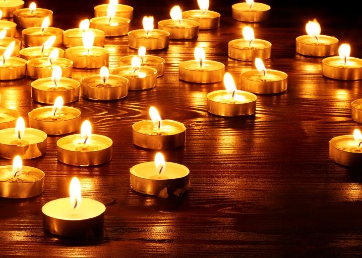 Group Candles Together