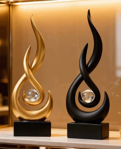 Metallic Decor Pieces