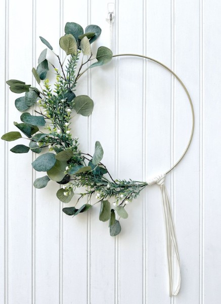 Minimalist Wreaths