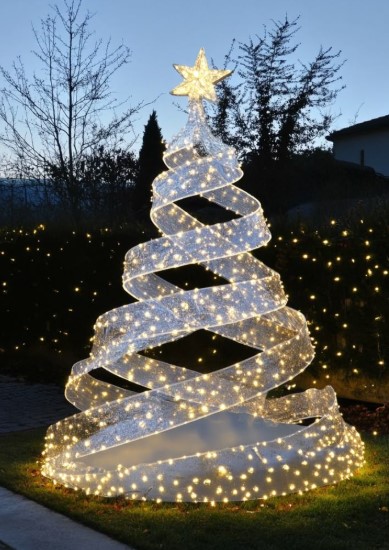 Modern Christmas Decor