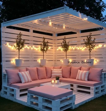 Outdoor Decorating