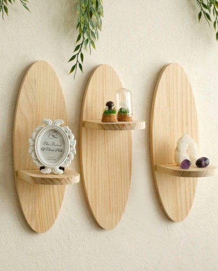 Oval-Shaped Shelf