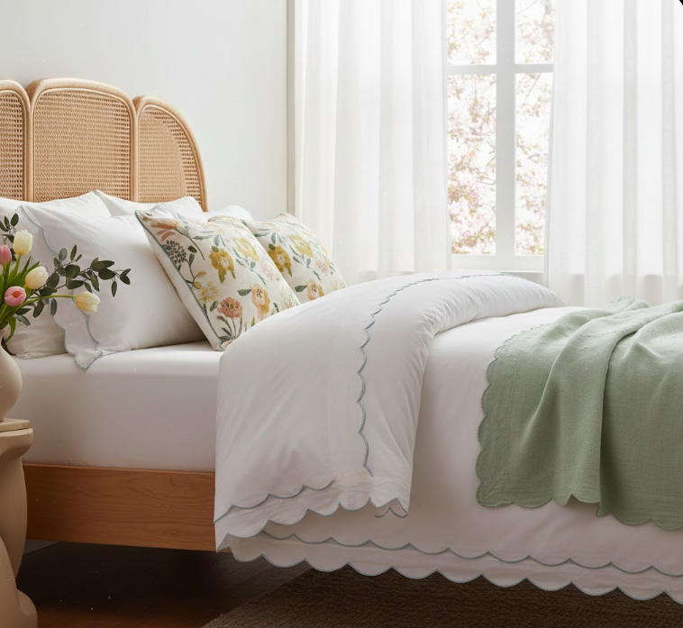 Scalloped Edge Bed Linens